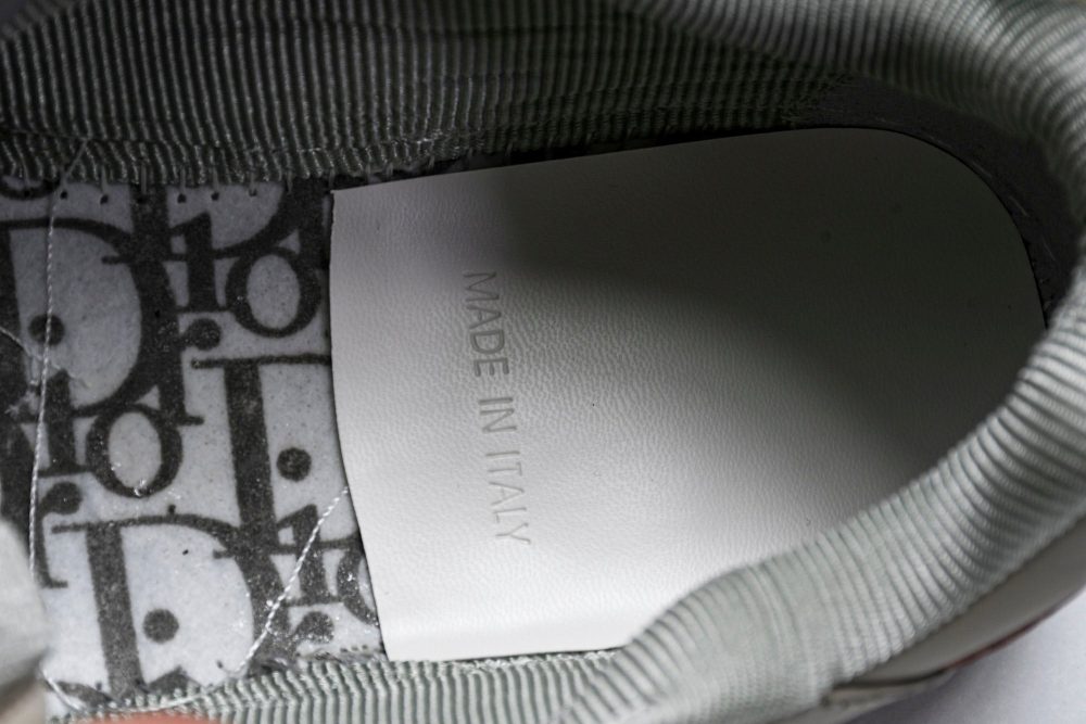 D1or B27 Low Gravity Leather 'Triple Khaki' - Image 29