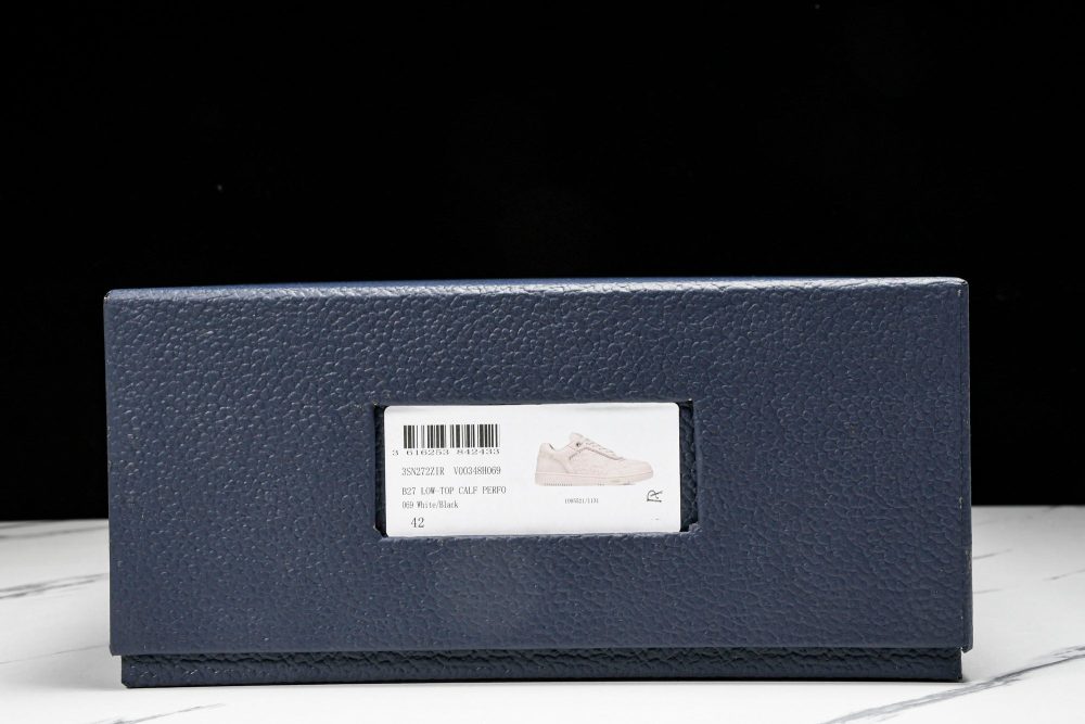 D1or B27 Low Gravity Leather 'Triple Khaki' - Image 34