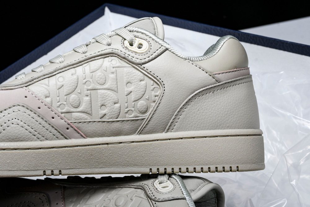 D1or B27 Low Gravity Leather 'Triple Khaki' - Image 14