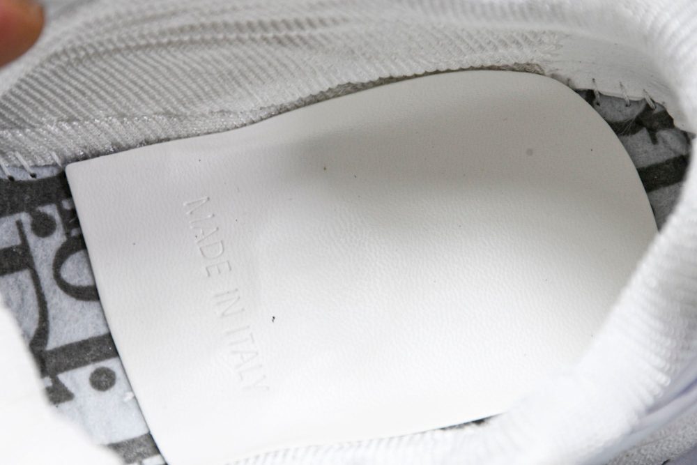 D1or B27 Low Gravity Leather 'Triple White' - Image 20