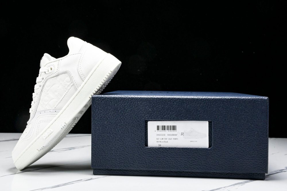 D1or B27 Low Gravity Leather 'Triple White' - Image 27