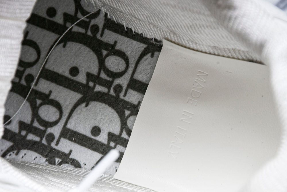 D1or B27 Low Gravity Leather 'Triple White' - Image 28