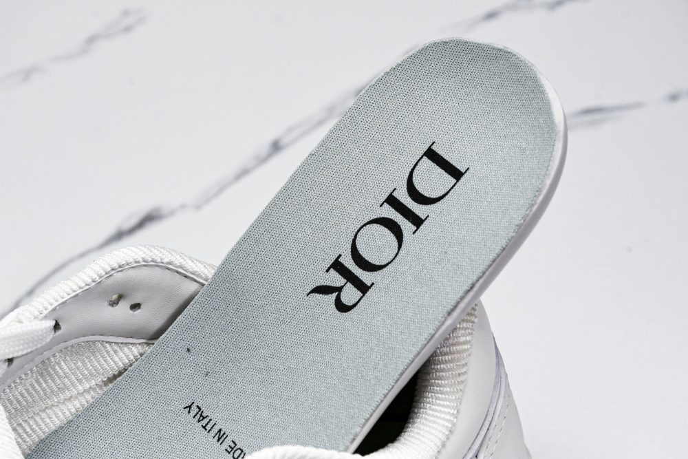 D1or B27 Low Gravity Leather 'Triple White' - Image 11