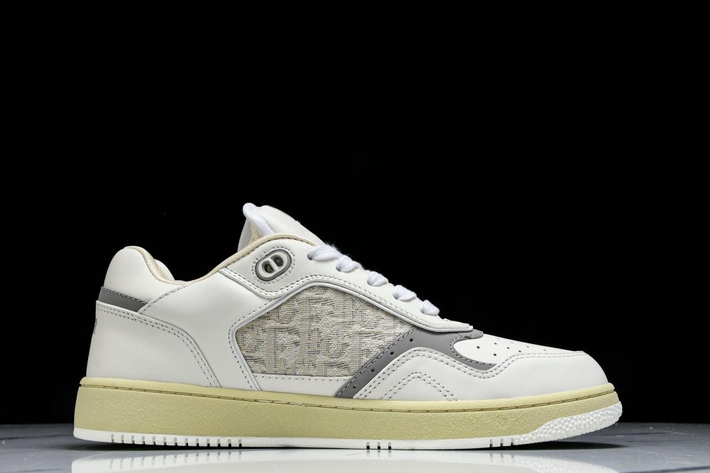 D1or B27 Low Oblique 'White Cream' - Image 3