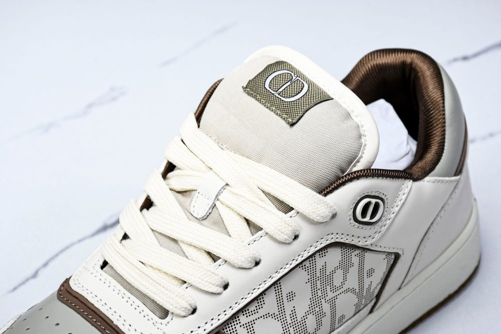 D1or B27 Low by Birkenstock 'Cream' - Image 15