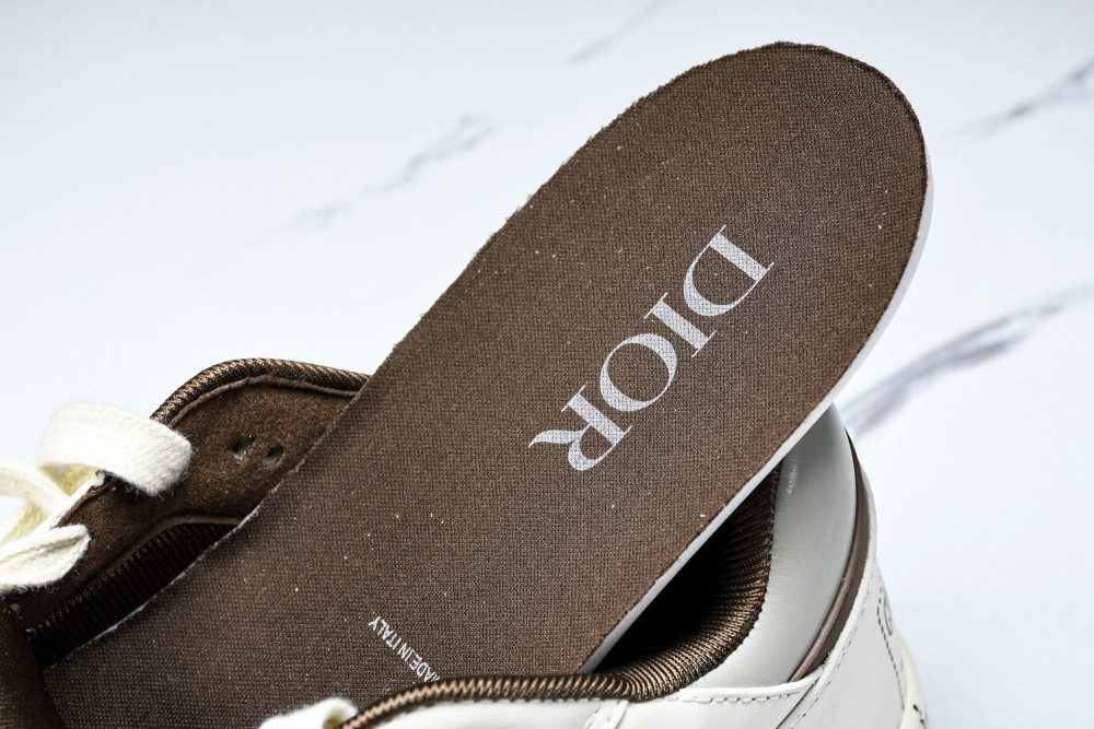 D1or B27 Low by Birkenstock 'Cream' - Image 12