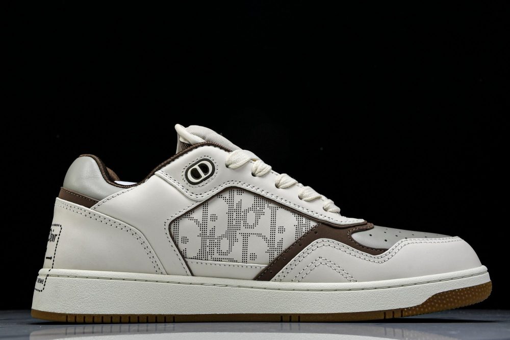 D1or B27 Low by Birkenstock 'Cream' - Image 3