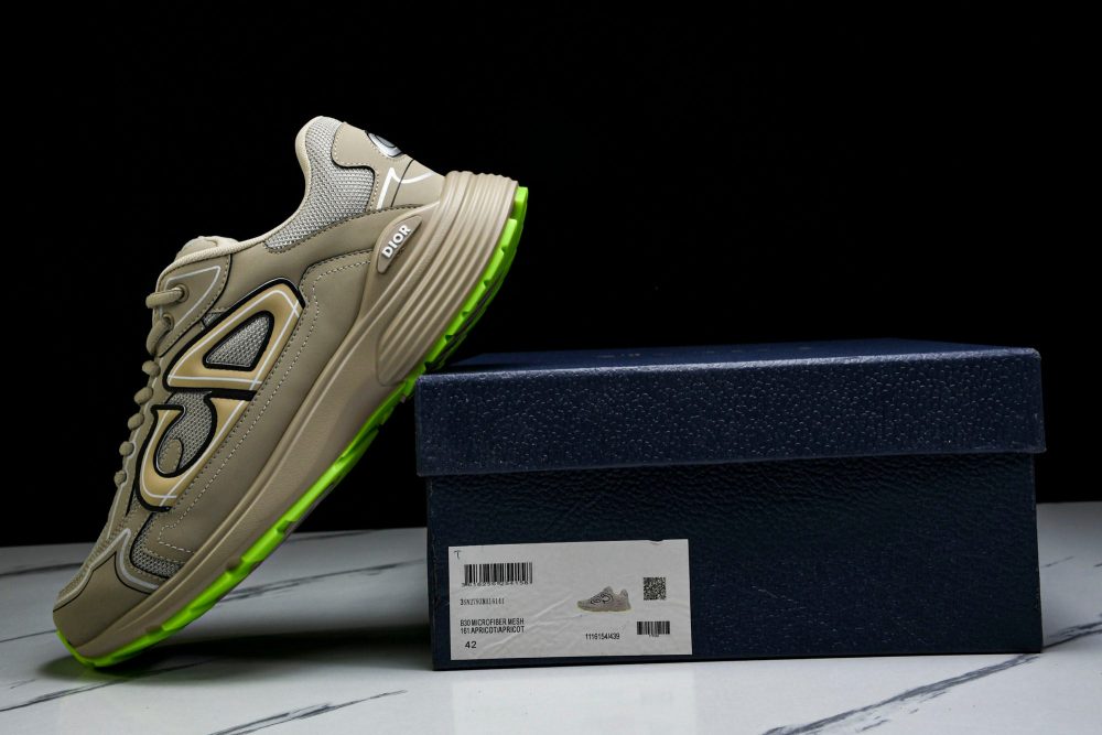 D1or B30 'Beige Neon Green' - Image 17