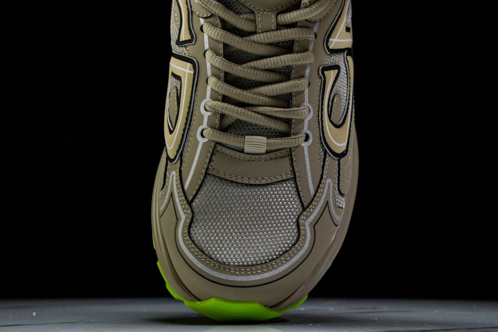 D1or B30 'Beige Neon Green' - Image 5