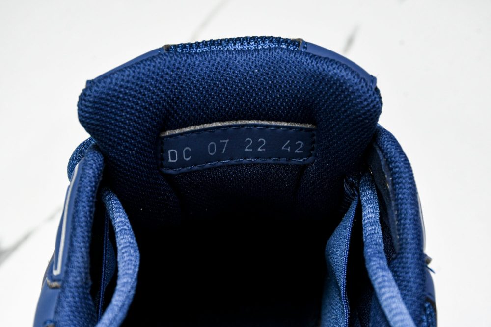 D1or B30 'Navy Blue' - Image 10