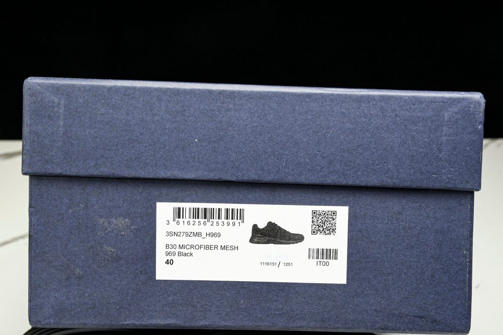 D1or B30 x Stone Island 'Black' - Image 21