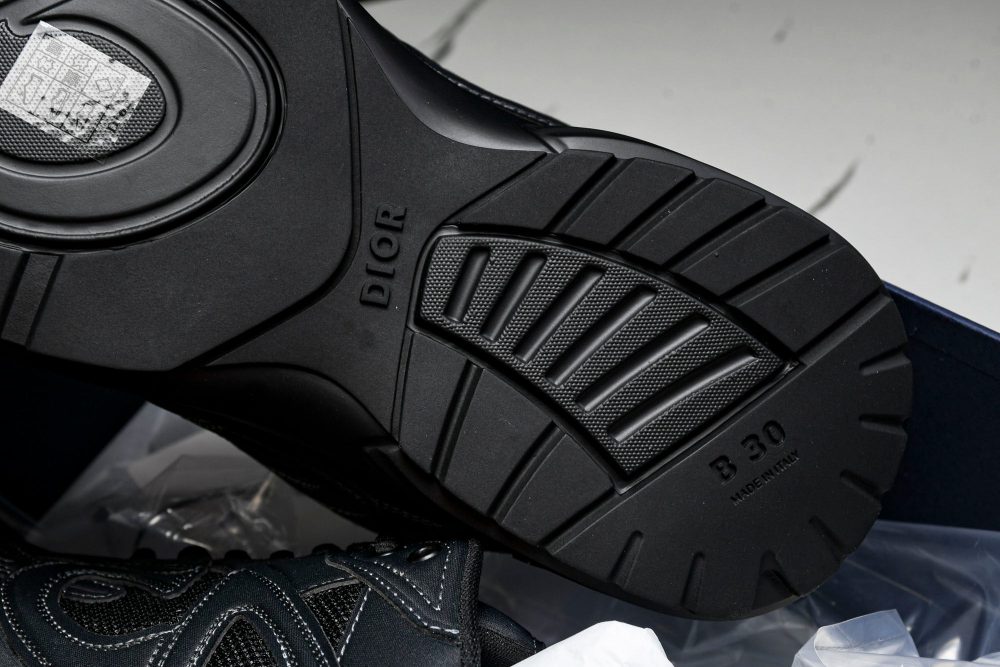 D1or B30 x Stone Island 'Black' - Image 30