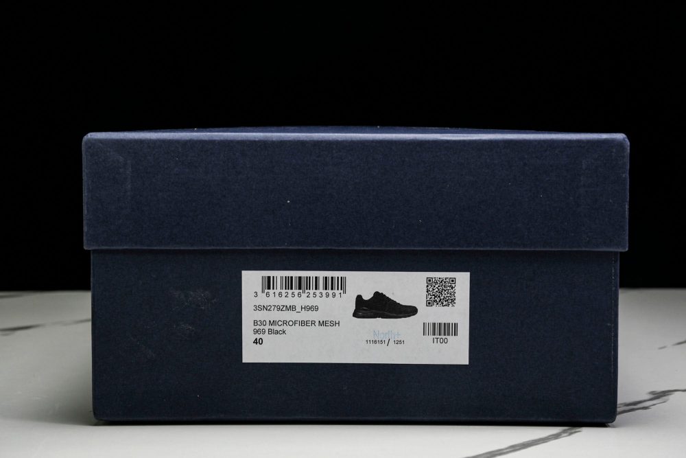 D1or B30 x Stone Island 'Black' - Image 32