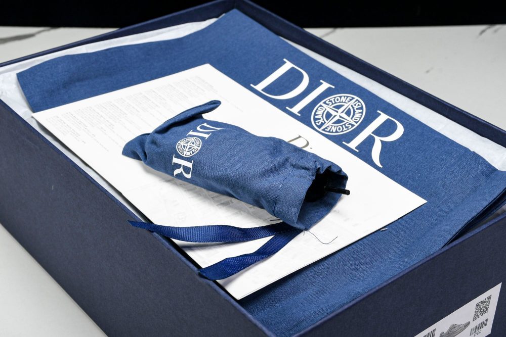 D1or B30 x Stone Island 'Grey' - Image 33