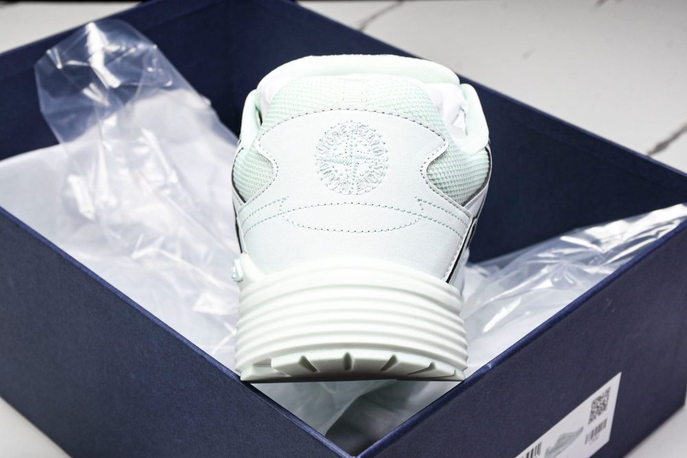 D1or B30 x Stone Island 'Pale Green' - Image 19