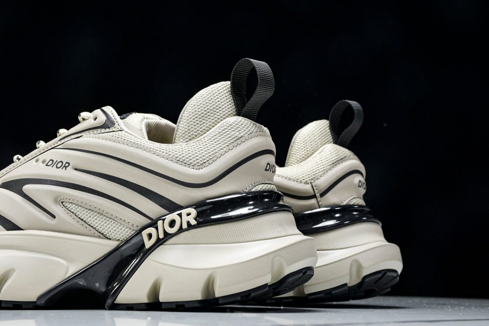 D1or B44 Blade Sneaker 'Beige' - Image 10