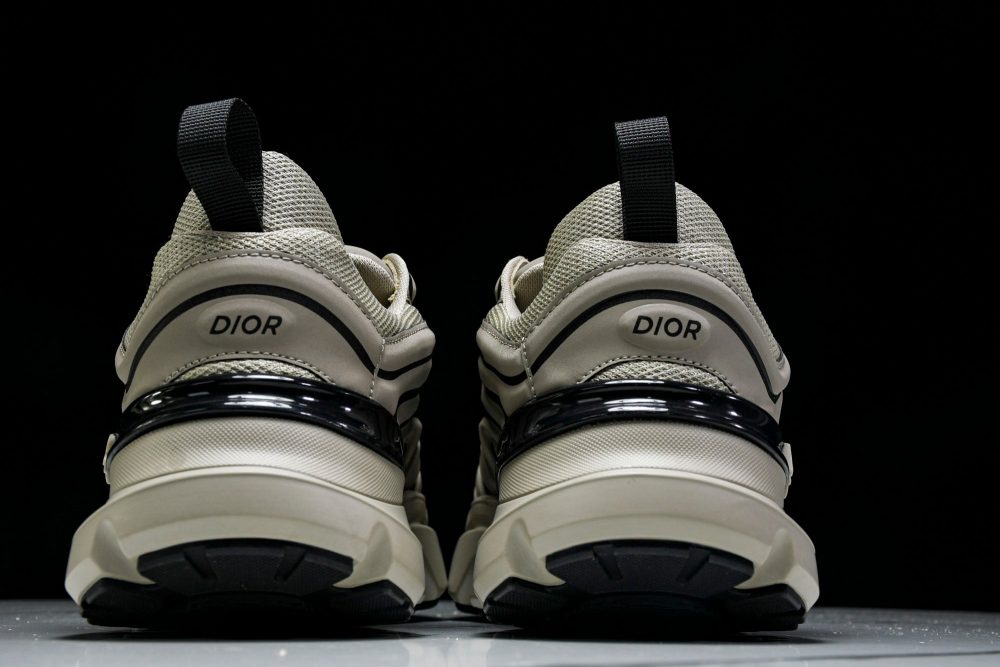 D1or B44 Blade Sneaker 'Beige' - Image 7