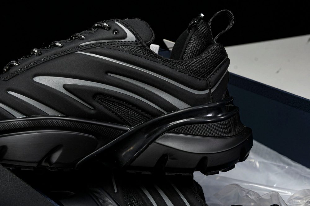 D1or B44 Blade Sneaker 'Black' - Image 17