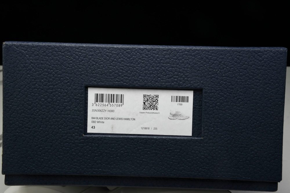 D1or B44 Blade Sneaker 'White' - Image 22