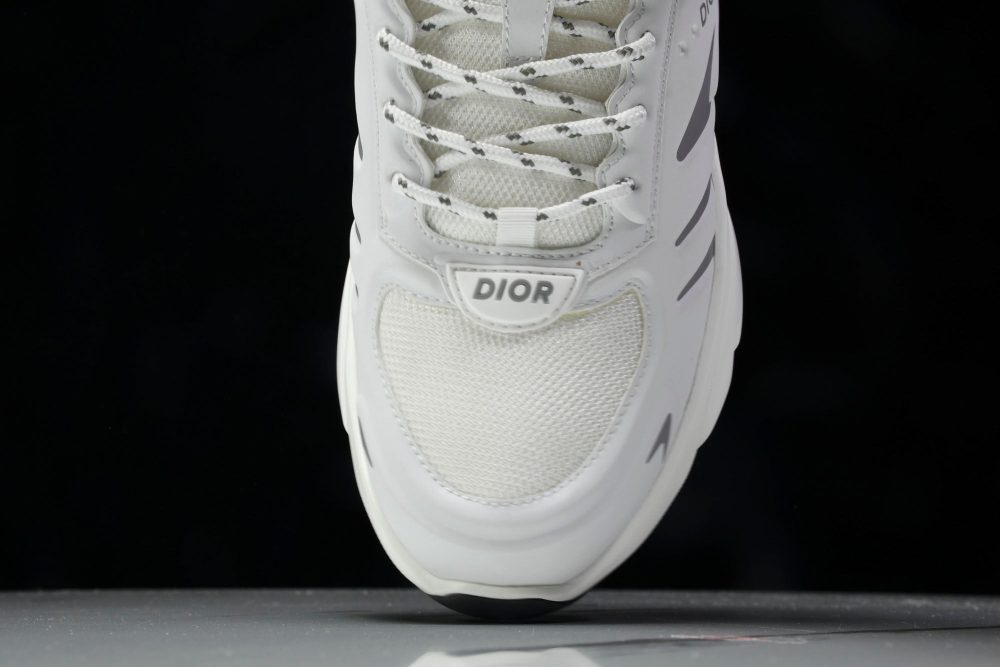 D1or B44 Blade Sneaker 'White' - Image 4