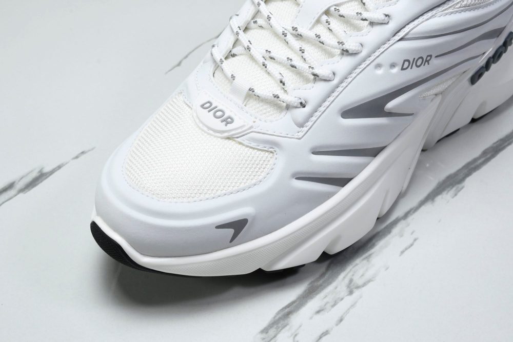 D1or B44 Blade Sneaker 'White' - Image 10