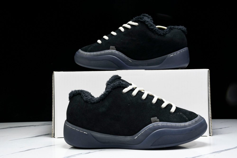 ERL Vamps Skate Shoe 'Pirate Black' - Image 17
