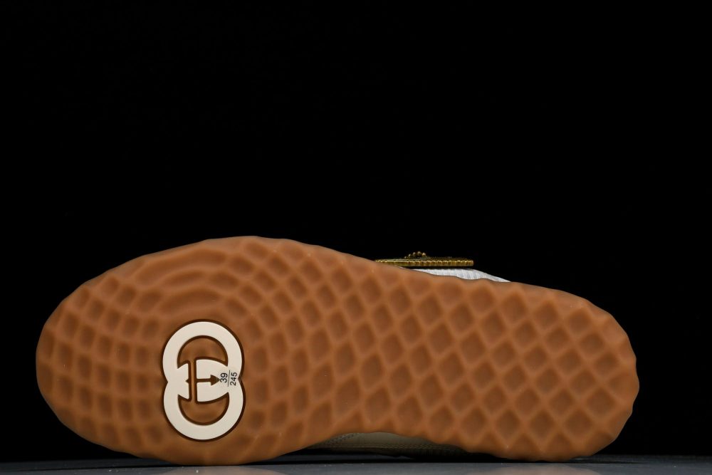Guссi MAC80 'Brown White' - Image 5