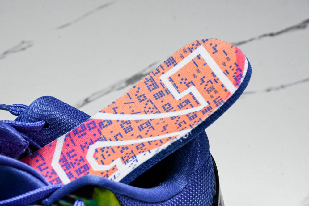 Kobe 5 Protro 'EYBL Tie-Dye' - Image 13