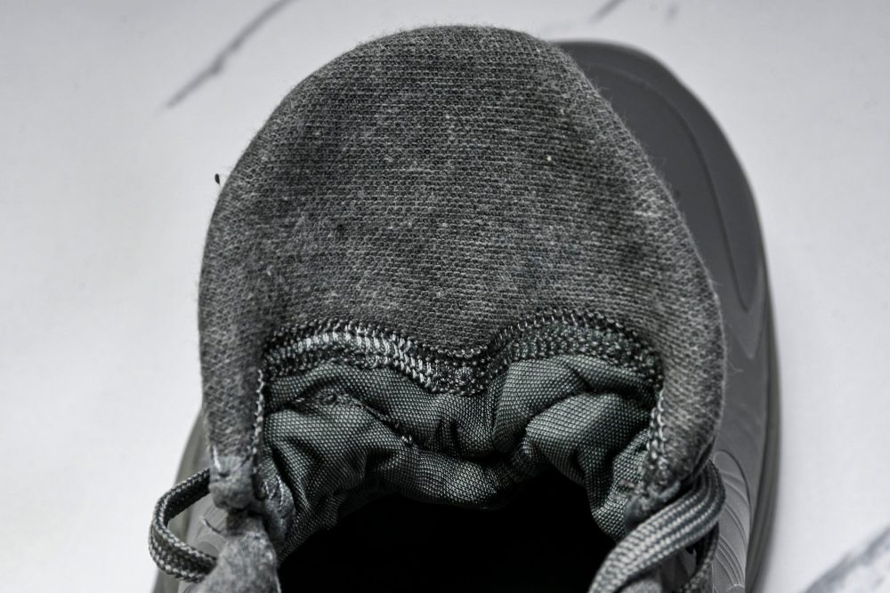 Kobe 5 'Fade to Black' - Image 9