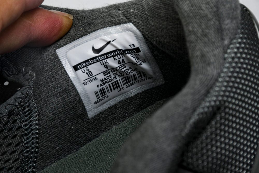 Kobe 5 'Fade to Black' - Image 23