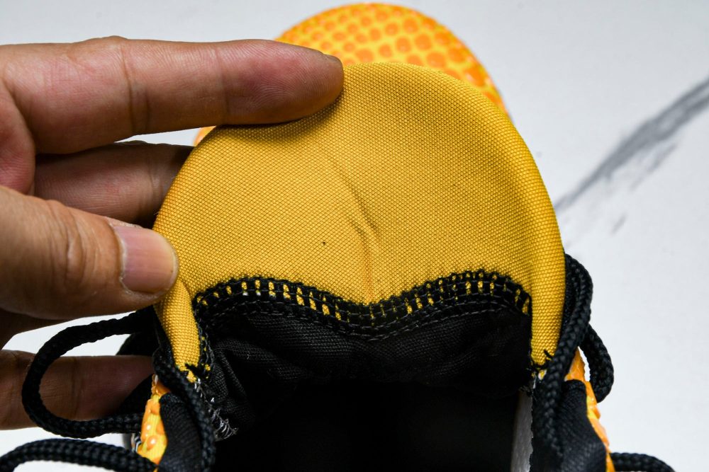 Kobe 6 'Lightning' - Image 17