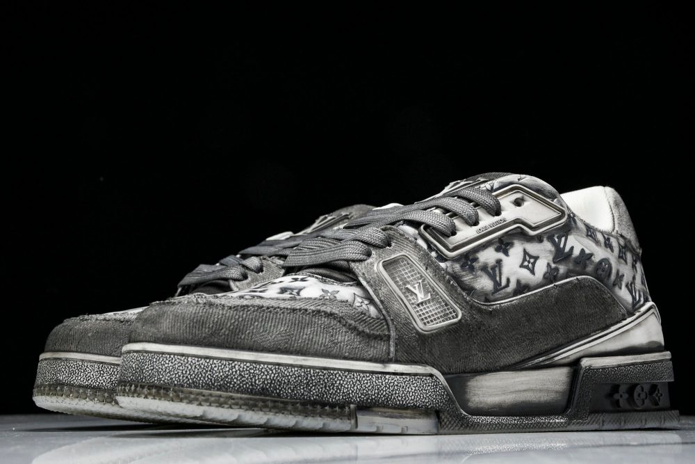 Louis Vuittоп Trainer Low 'Black Distressed' - Image 2