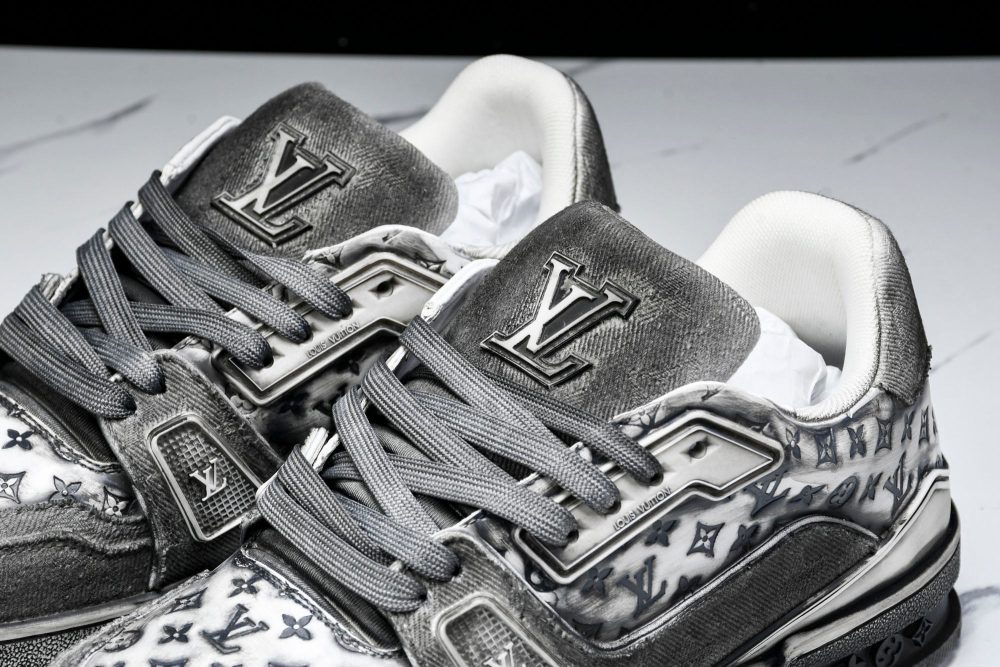 Louis Vuittоп Trainer Low 'Black Distressed' - Image 18