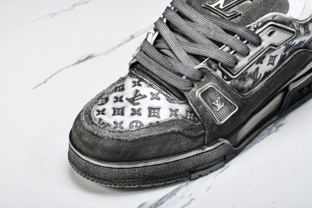 Louis Vuittоп Trainer Low 'Black Distressed' - Image 31