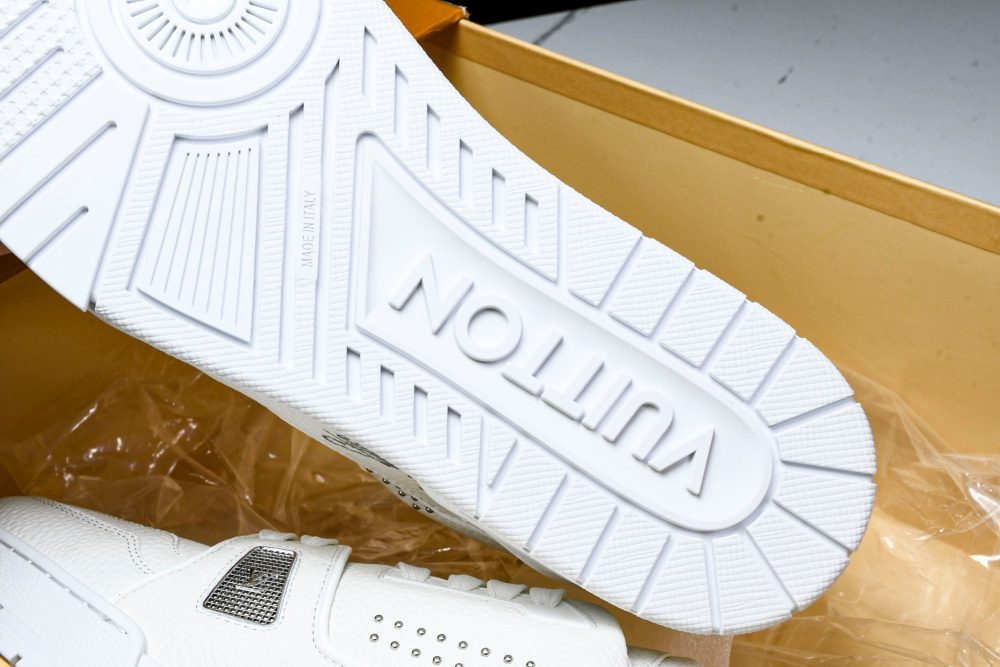Louis Vuittоп Trainer Low 'White Studded' - Image 19