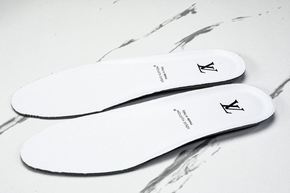 Louis Vuittоп Trainer Low 'White Studded' - Image 10