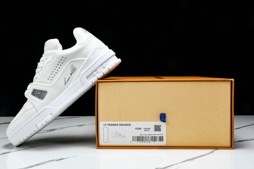 Louis Vuittоп Trainer Low 'White Studded' - Image 23