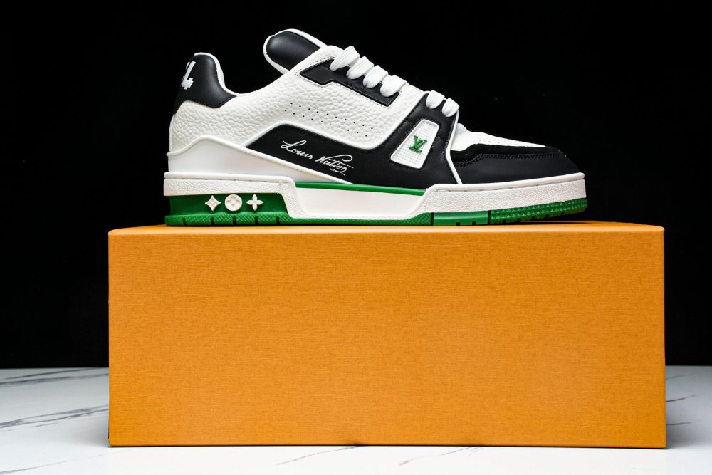 Louis Vuittоп Trainer Low 'Black White Green Sole' - Image 24
