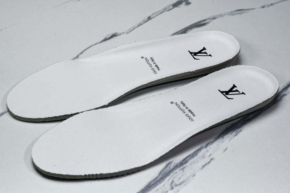 Louis Vuittоп Trainer Low 'Black White Pink Sole' - Image 12