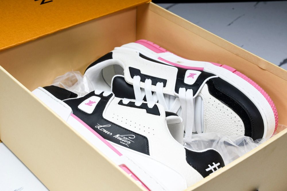 Louis Vuittоп Trainer Low 'Black White Pink Sole' - Image 26