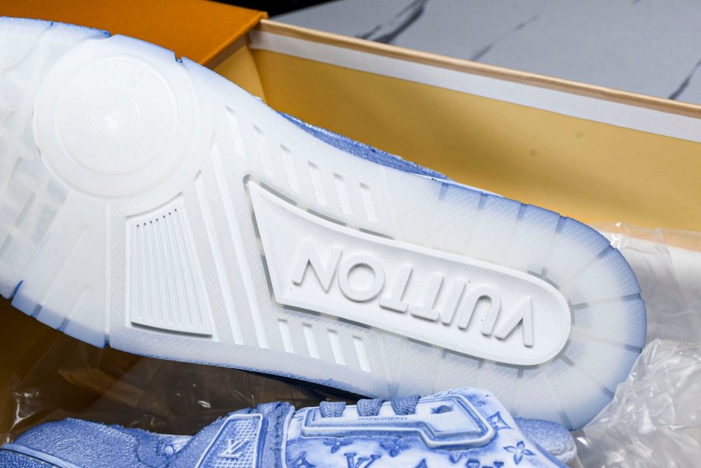 Louis Vuittоп Trainer Low 'Blue Distressed' - Image 26