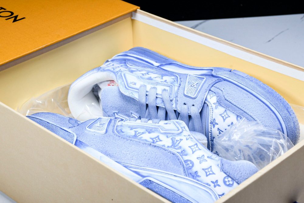 Louis Vuittоп Trainer Low 'Blue Distressed' - Image 32