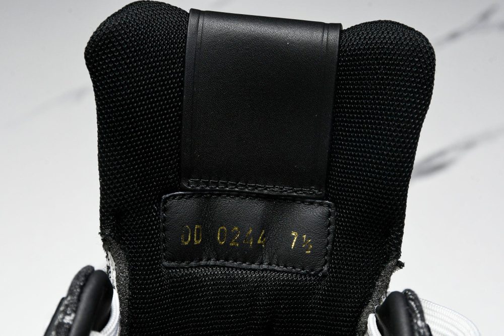 Louis Vuittоп Trainer Low 'Damier Black Signature' - Image 9