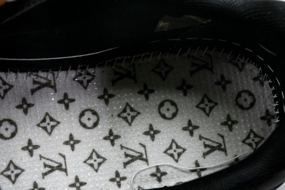 Louis Vuittоп Trainer Low 'Damier Black Signature' - Image 14