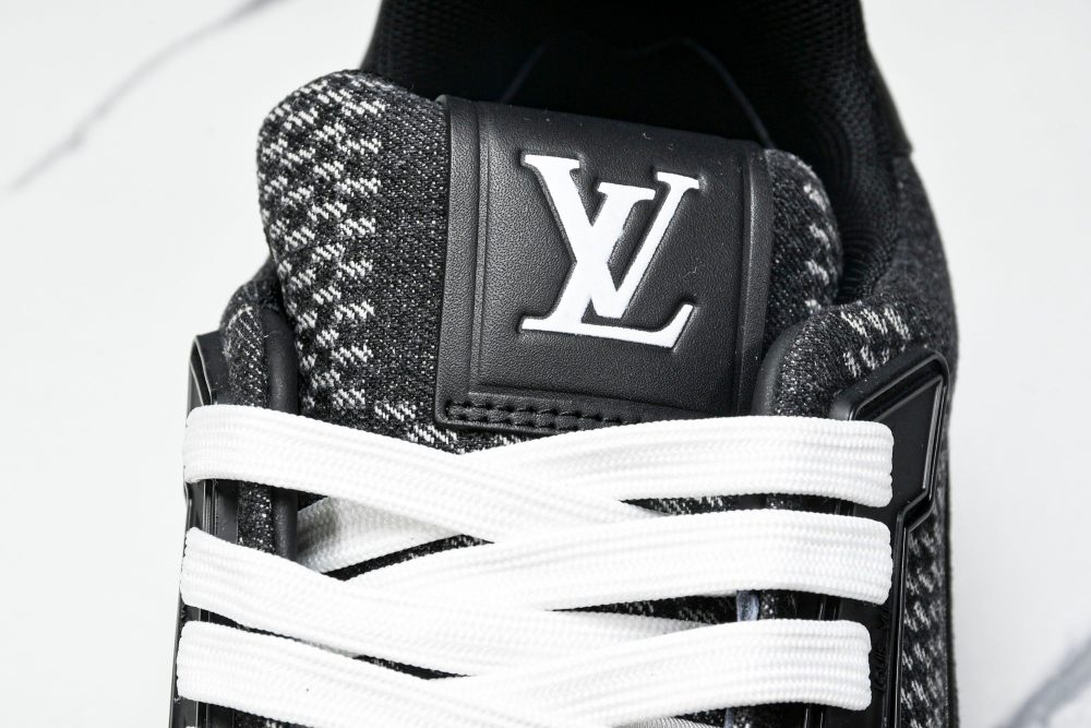 Louis Vuittоп Trainer Low 'Damier Black Signature' - Image 8