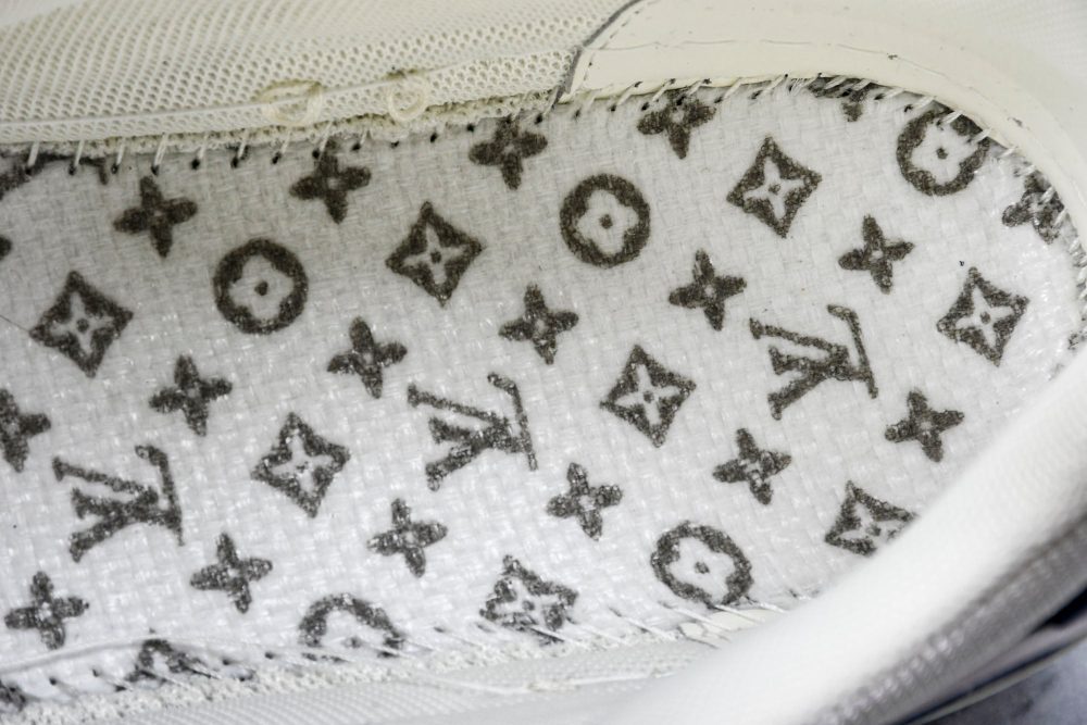 Louis Vuittоп Trainer Low 'Damier White Blue' - Image 32
