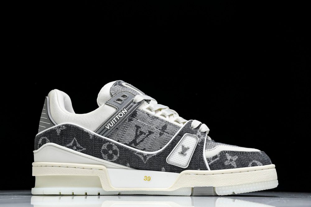 Louis Vuittоп Trainer Low 'Double Denim Monogram Grey' - Image 3
