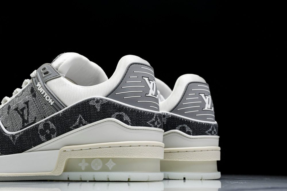 Louis Vuittоп Trainer Low 'Double Denim Monogram Grey' - Image 6