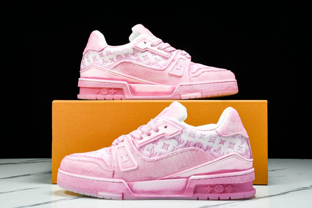 Louis Vuittоп Trainer Low 'Pink Distressed' - Image 26