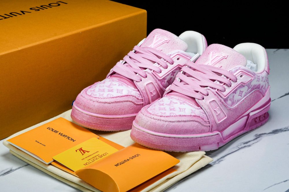 Louis Vuittоп Trainer Low 'Pink Distressed' - Image 28